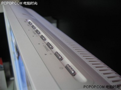真正的“乳白”三洋室內(nèi)裝飾電視賞析