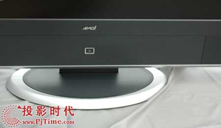 夏新LC-37HWTUP液晶電視外觀之背部和底座