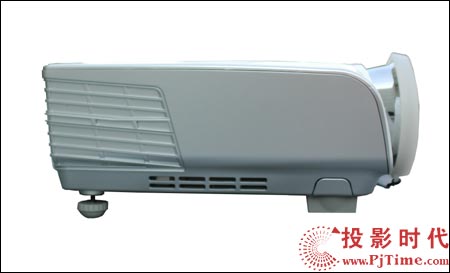 奧圖碼(OPTOMA)HD72投影機(jī)外觀和配件