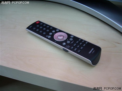 賣場偶遇 東芝Regza 42WL68C冷艷上市