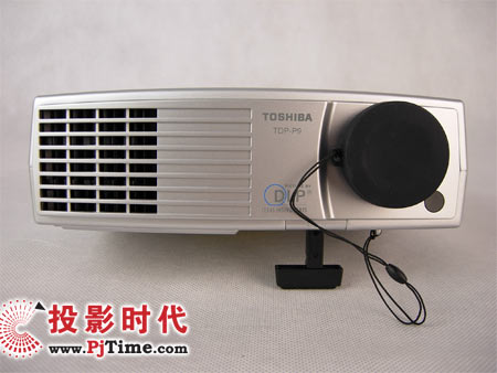 東芝TDP-P9投影機