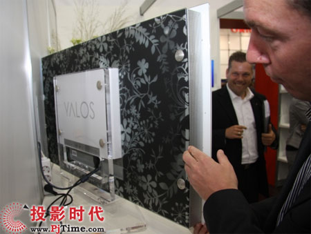 IFA 2008展會上亮相的keymats鉆石液晶電視