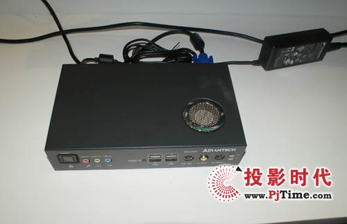 ADVANTECH DSA-3400網(wǎng)絡(luò)數(shù)字告示平臺(tái)