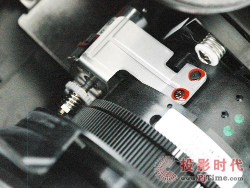 暴力拆解 松下PT-AE3000C家庭影院投影機(jī)全球第一評(píng)