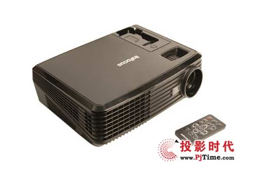 娛樂機(jī)中的經(jīng)典 富可視 X6投影機(jī)