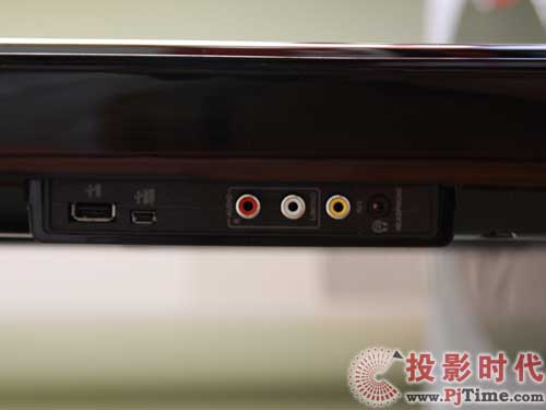 康佳LC55FT68AC液晶電視:豐富接口配備