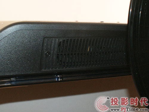 LG 47LH50YD液晶電視:時尚、簡約的設計理念