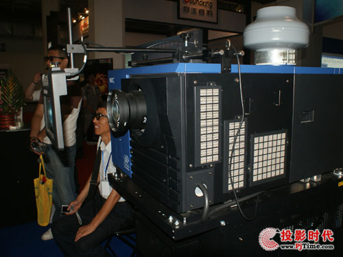 NECBIRTV2009 չʾ3D(sh)ּg(sh)