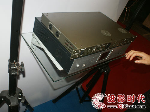 TͽʯƷ| ɽBIRTV2009