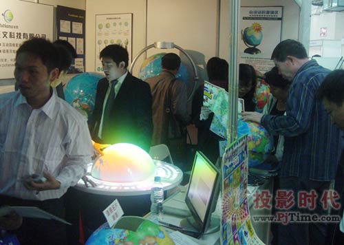 普天文科技驚艷第58屆中國教學儀器設備展