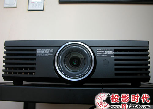 ƷͶӰC(j)PT-AE4000(li)(gu)(ni)