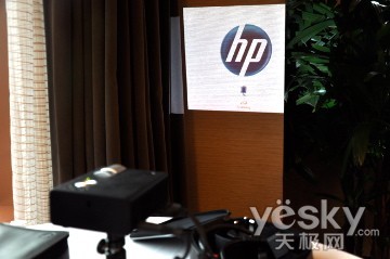 CES2010ձyͶӰCǈ