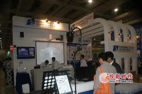 ^AݿƼ2010괺߽չ