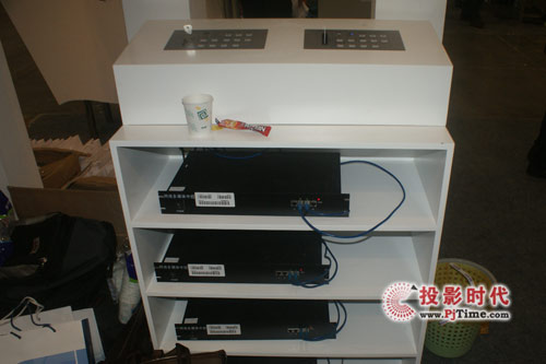 ^AݿƼ2010괺߽չ