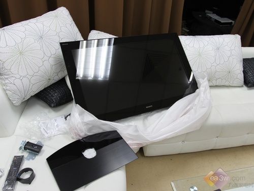 KDL-46HX700^