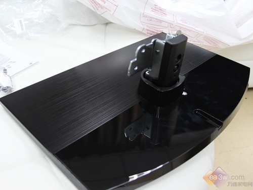 KDL-46HX700^