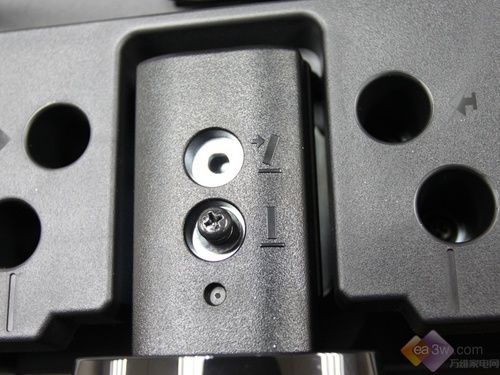 KDL-46HX700^