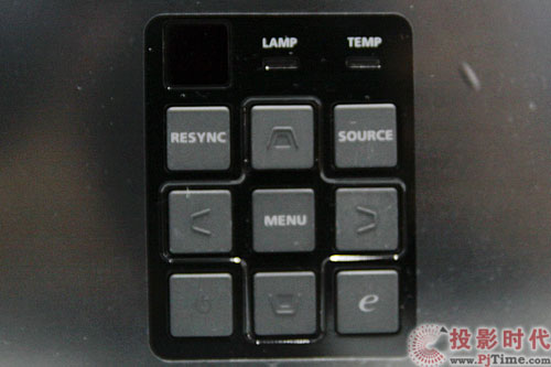 @ʾ 곞X1213ͶӰCלy_(ji)c