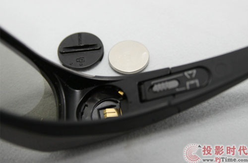 3D旗艦駕臨 索尼KDL-40NX710液晶電視首測_SONY 3D套裝