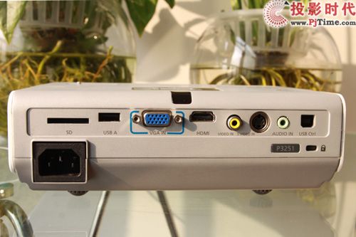 ʷС3DͶӰ 곞P3251לy(c)_A4һС3DͶӰC(j)