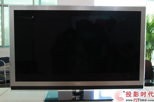 客廳明星 TCL L42V6200DEG智能互聯(lián)網(wǎng)電視首測_華麗拉絲 典雅不凡
