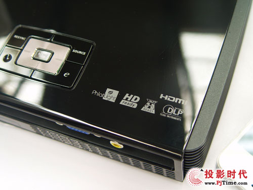 宏碁K330微型投影機控制面板