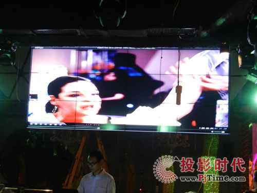 安立信超窄邊液晶拼接打造福州露絲瑪麗酒吧