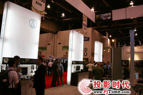 美國infocomm2012:鐵三角攜多款產品閃亮登場