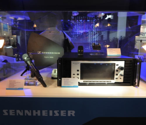 o(w)I(lng)򣬴󎟽Sennheiser y9000ϵД(sh)ԒͲBIRTV 2012