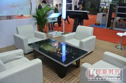 CES2013 ӳ䔵֘ИIc,Ϣ@ʾϵy,ýwϢlϵy,֘,ָʾdigital signage