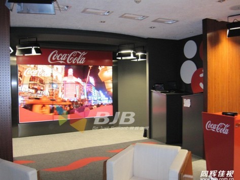 ͬxҕխ߅ƴvCOCA COLAϺ