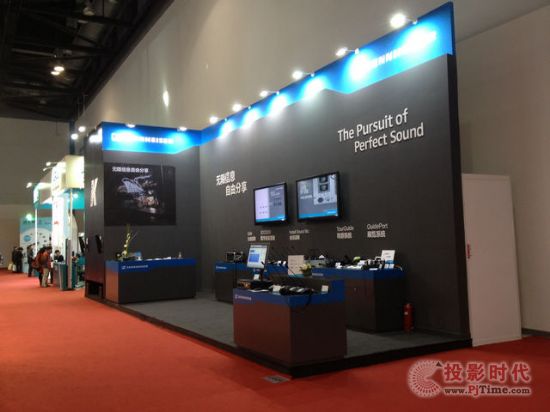 SENNHEISERӱ2013 infocomm