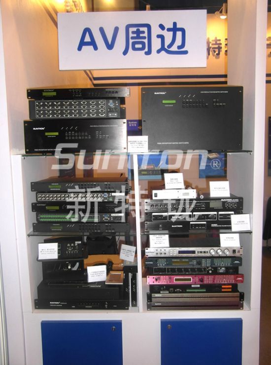 2013حinfocommչ(hu)D