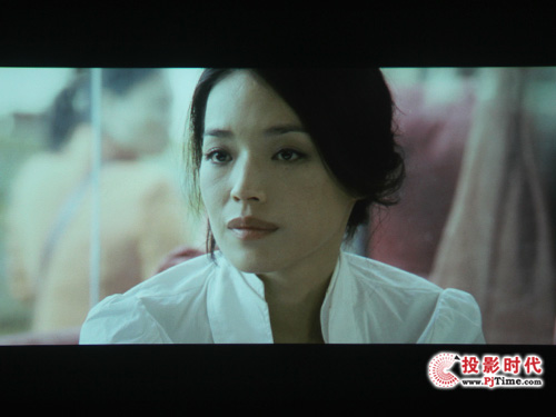 곞C205΢ͶӰCuy {ӰƬ
