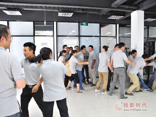同輝佳視有的放矢 加速前進步伐