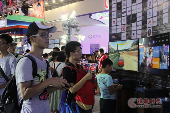 TCL TV+ͥʘҕ{ChinaJoy