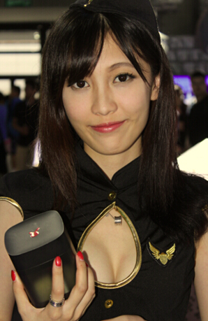 TCL TV+ͥʘҕ{ChinaJoy