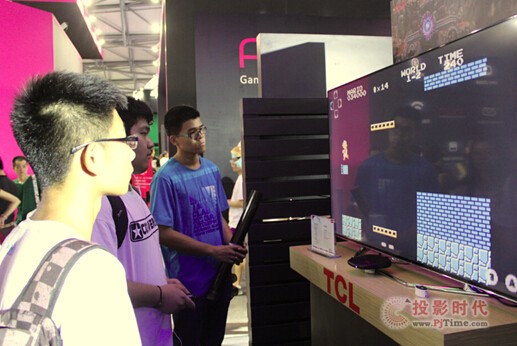 TCL TV+ͥʘҕ{ChinaJoy