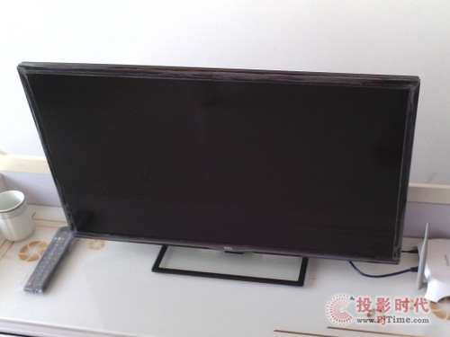 WѕTCL D32A810