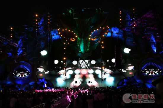 𺳁uL-AcousticsDiGiCoEDMĻ