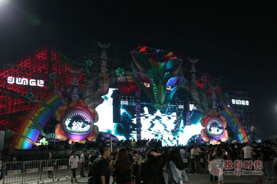 𺳁uL-AcousticsDiGiCoEDMĻ