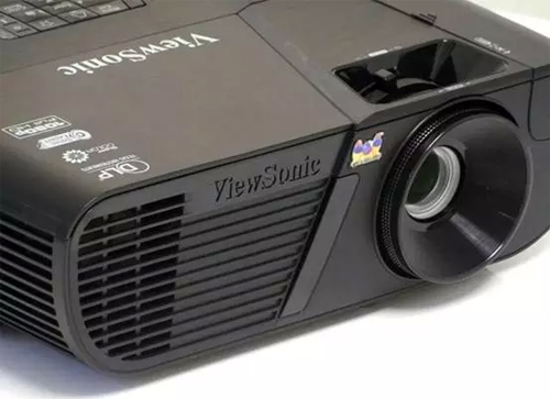 ͶӰ(sh) (dng)Ȼ(yu)PJD7720HD