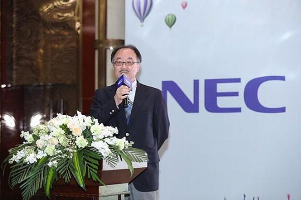 大會(huì)在並木省二執(zhí)行役員鼓舞人心的致辭中拉開帷幕