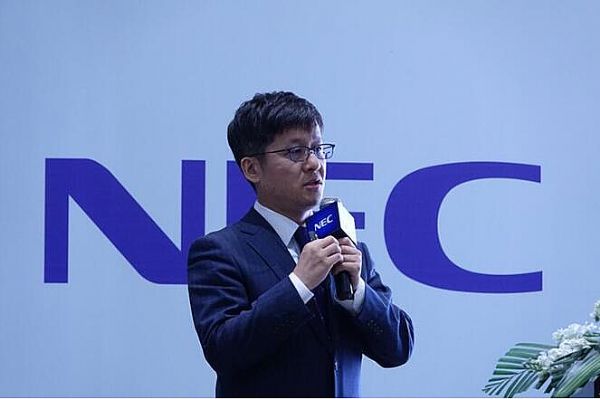 崔永新表示將為渠道伙伴提供更具銷售競爭力的產(chǎn)品