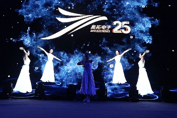؉ǰإd•Խ(chung)AδW25cAMe