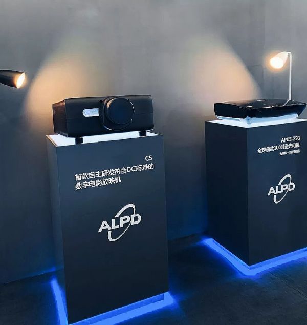 @ʾ+5G@ġ⡱μvw