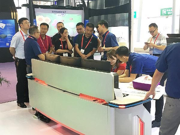 2019 InfoComm ɶ | @ˣ~