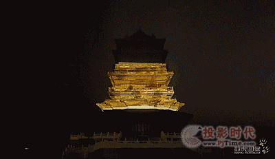 引云閣大型燈光投影秀與你“云見面”