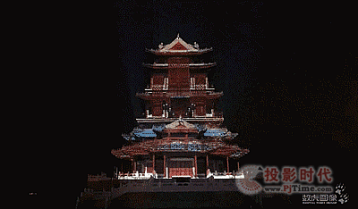 引云閣大型燈光投影秀與你“云見面”