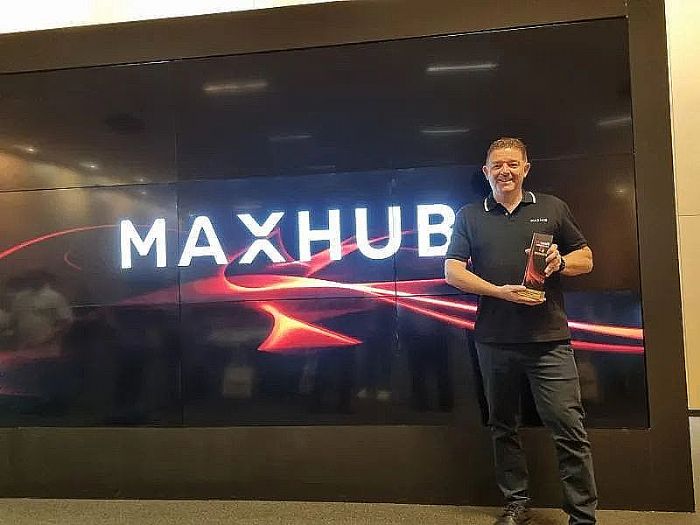 MAXHUB @GISEչһeث@(xing)HИI(y)(jing)